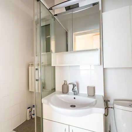 Lumiere 1br In The Heart Of 布加勒斯特